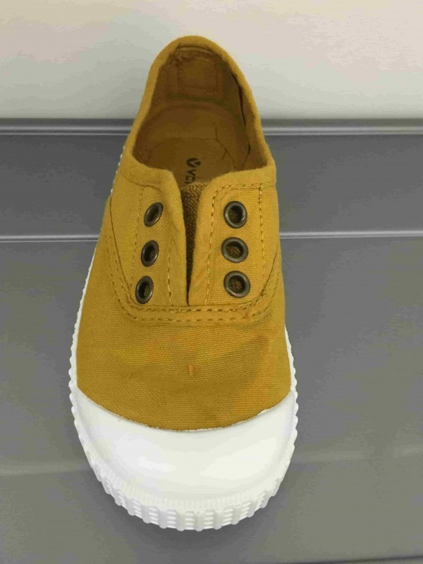 106627 CURRY (2)-min